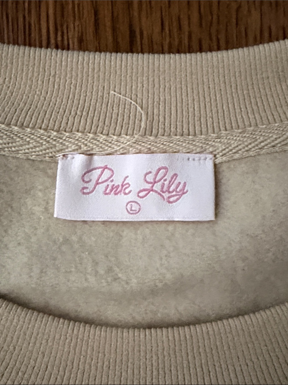 Pink Lily oatmeal smiley face sweatshirt large - Picture 3 of 8